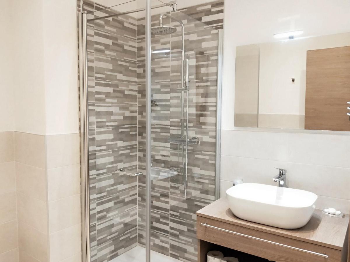 Via Poma Apartments&Rooms فيرونا المظهر الخارجي الصورة