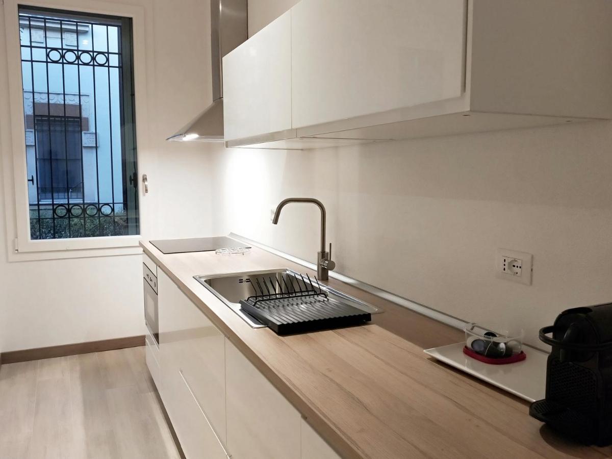 Via Poma Apartments&Rooms فيرونا المظهر الخارجي الصورة