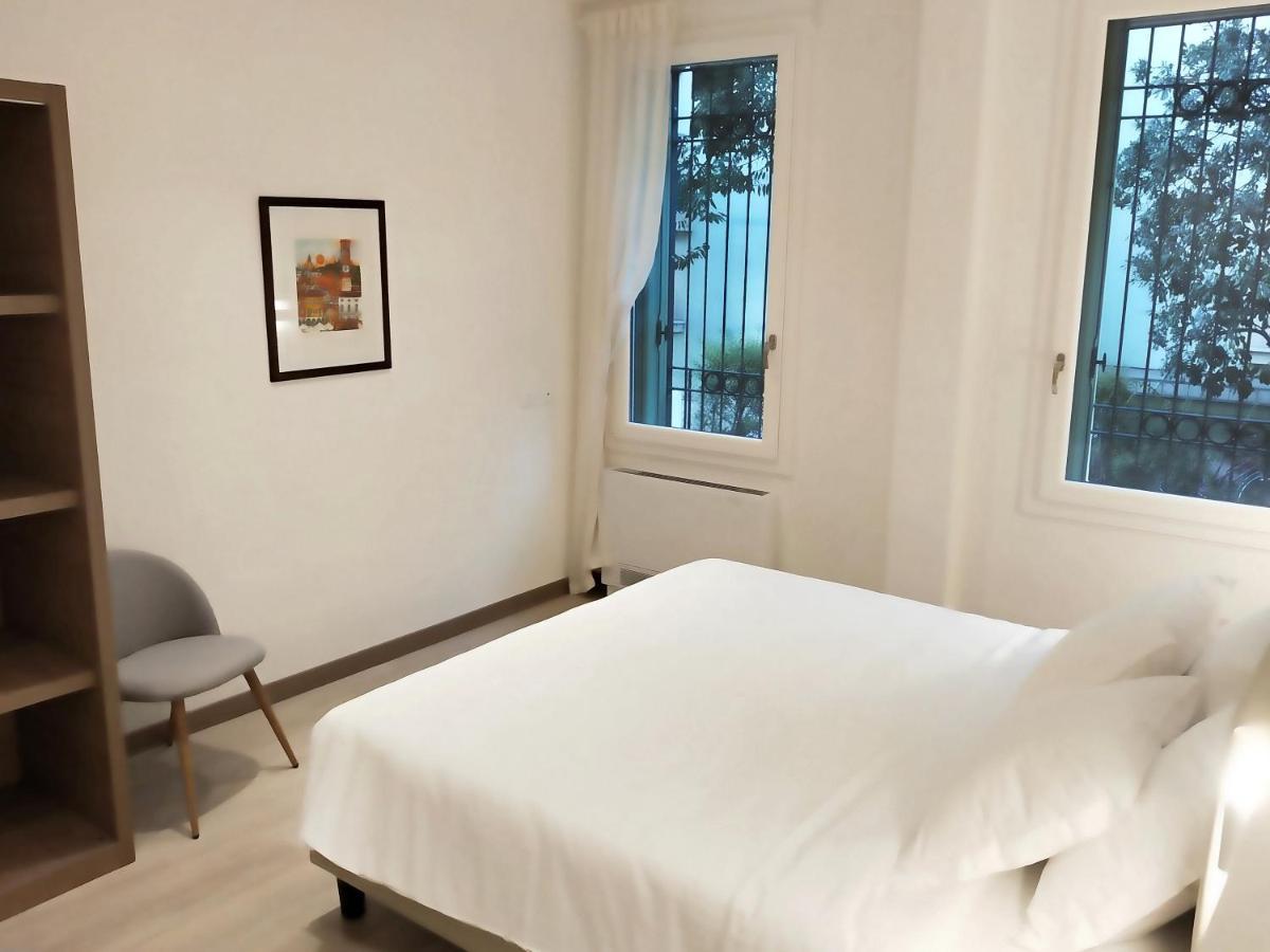 Via Poma Apartments&Rooms فيرونا المظهر الخارجي الصورة