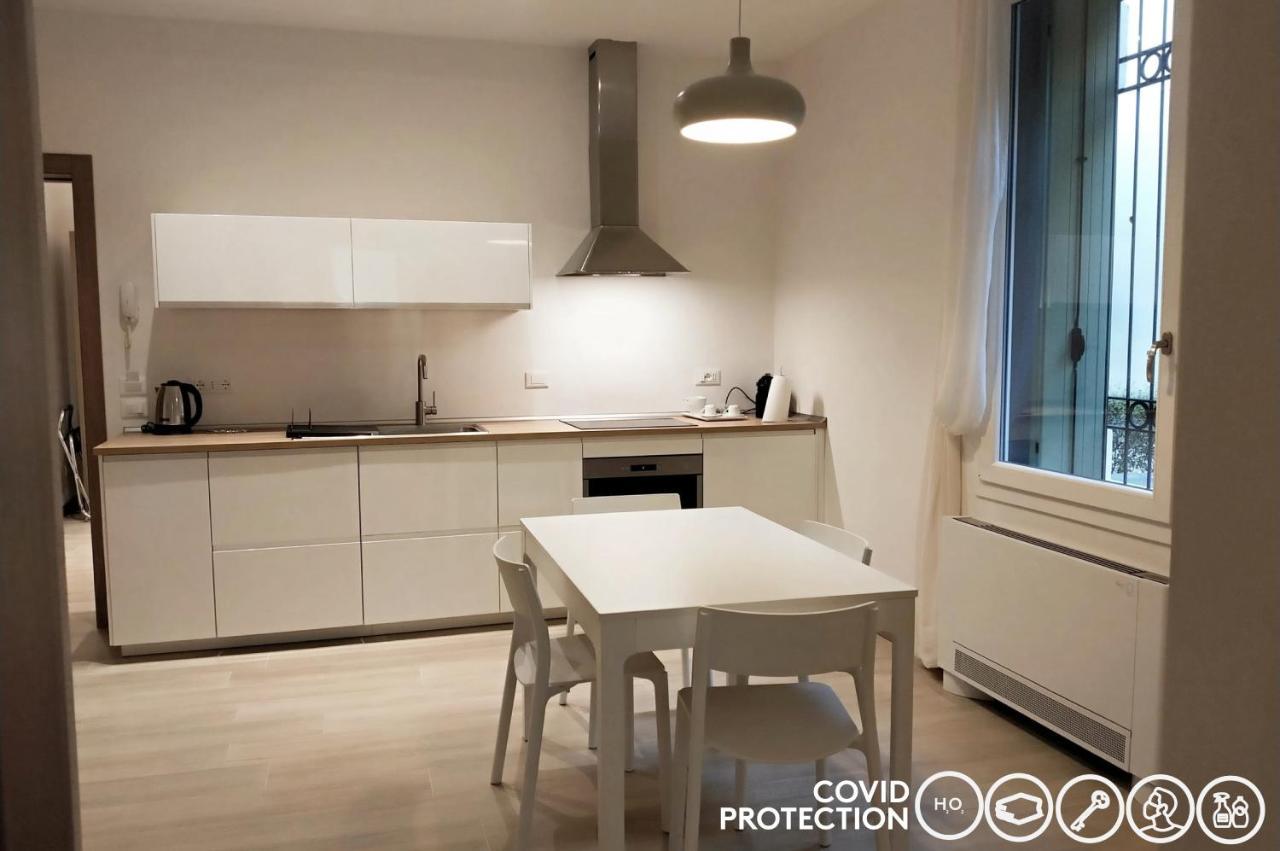 Via Poma Apartments&Rooms فيرونا المظهر الخارجي الصورة
